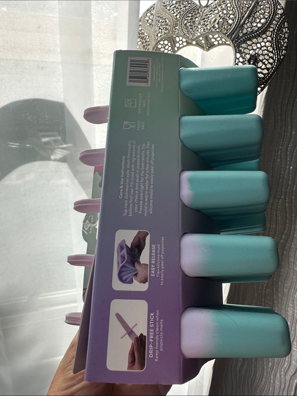 Reusable Silicone Ice Pop Molds in Mint Green and Light Pink | - Picture 2 of 3